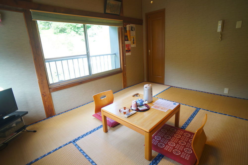 Hotel Takaosou Yufu Exterior foto